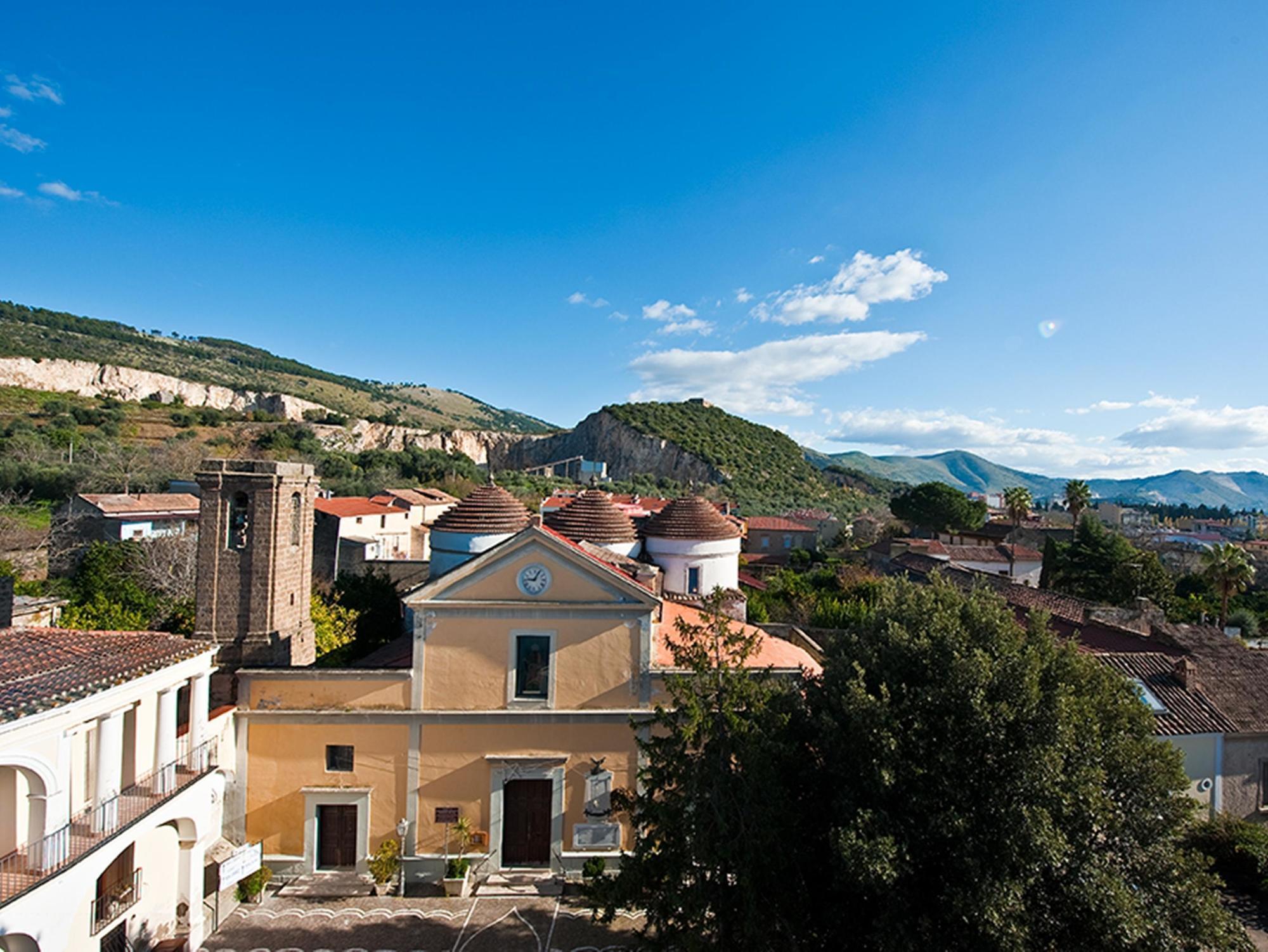 Hotel Ristorante Novecento Казерта Экстерьер фото