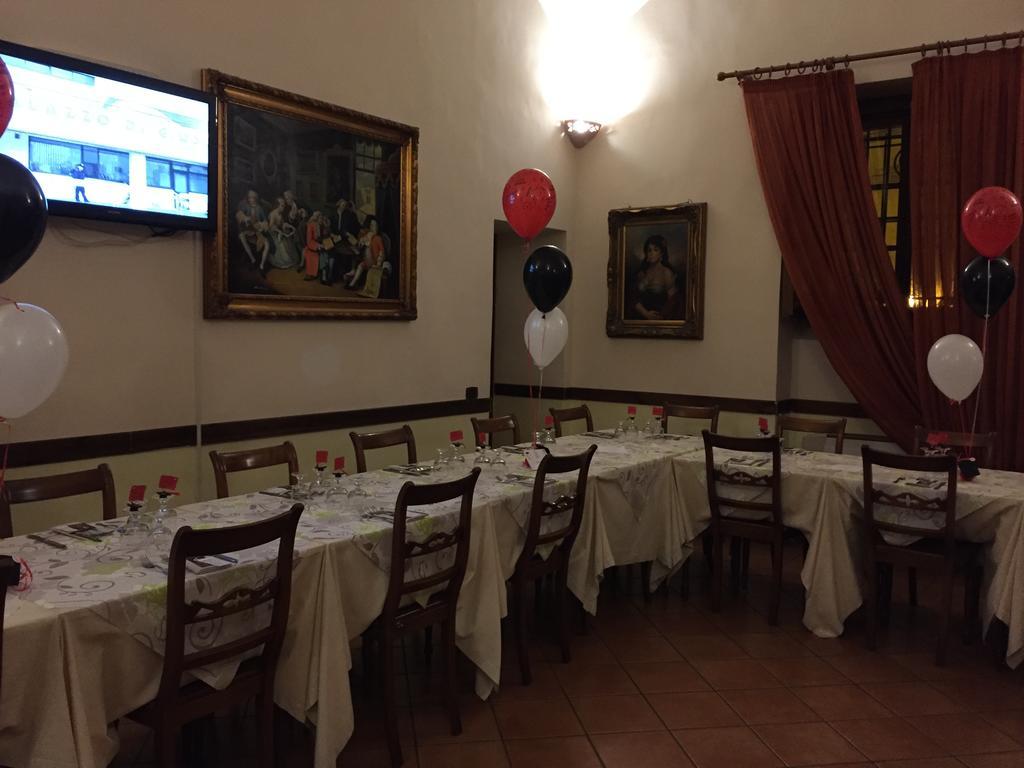 Hotel Ristorante Novecento Казерта Экстерьер фото