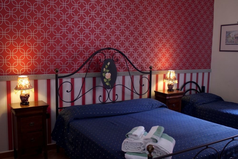 Hotel Ristorante Novecento Казерта Экстерьер фото