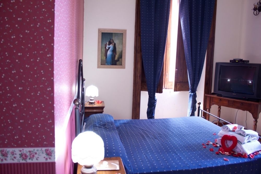 Hotel Ristorante Novecento Казерта Экстерьер фото