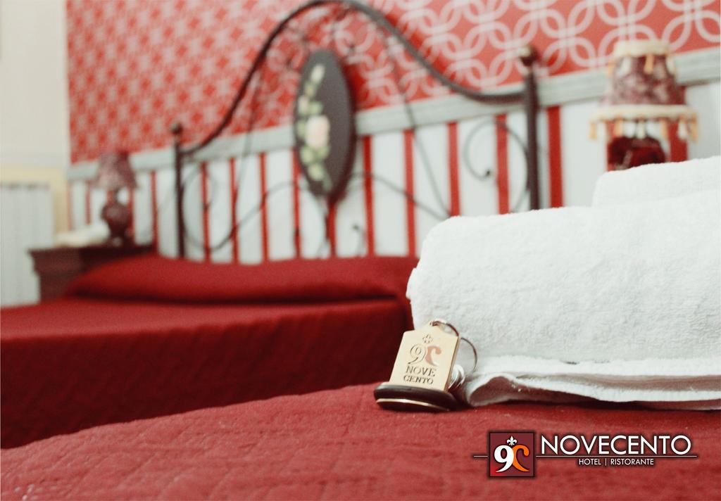 Hotel Ristorante Novecento Казерта Экстерьер фото